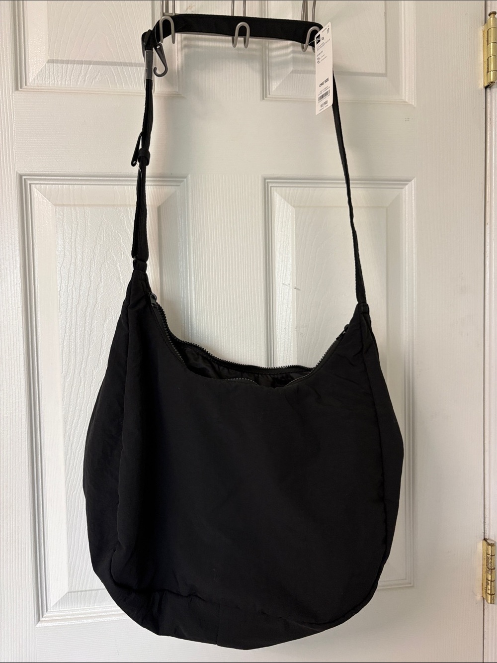 GU Black Shoulder Hobo Bag - Lightweight Everyday Carry - nwt